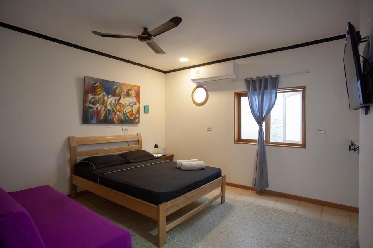 Hostal El Bando Cartagena Exterior photo